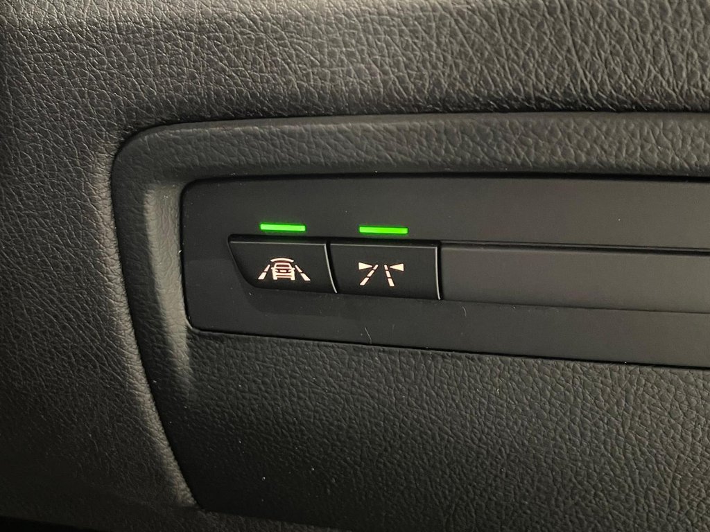 Used BMW 4 Series 2017 for sale - 77621763: Photo 32