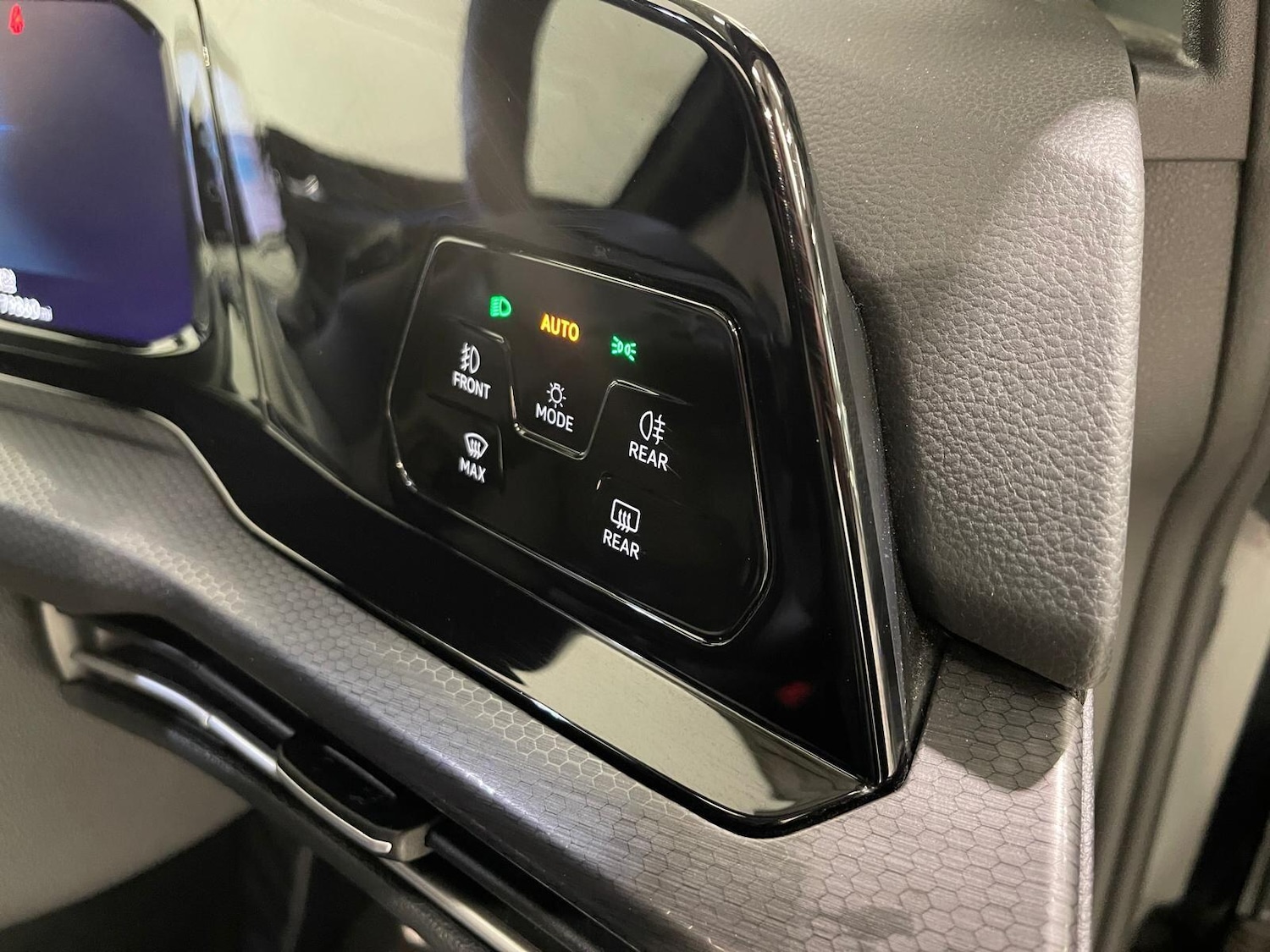 Used Volkswagen Golf 2021 for sale - 76398169: Photo 27