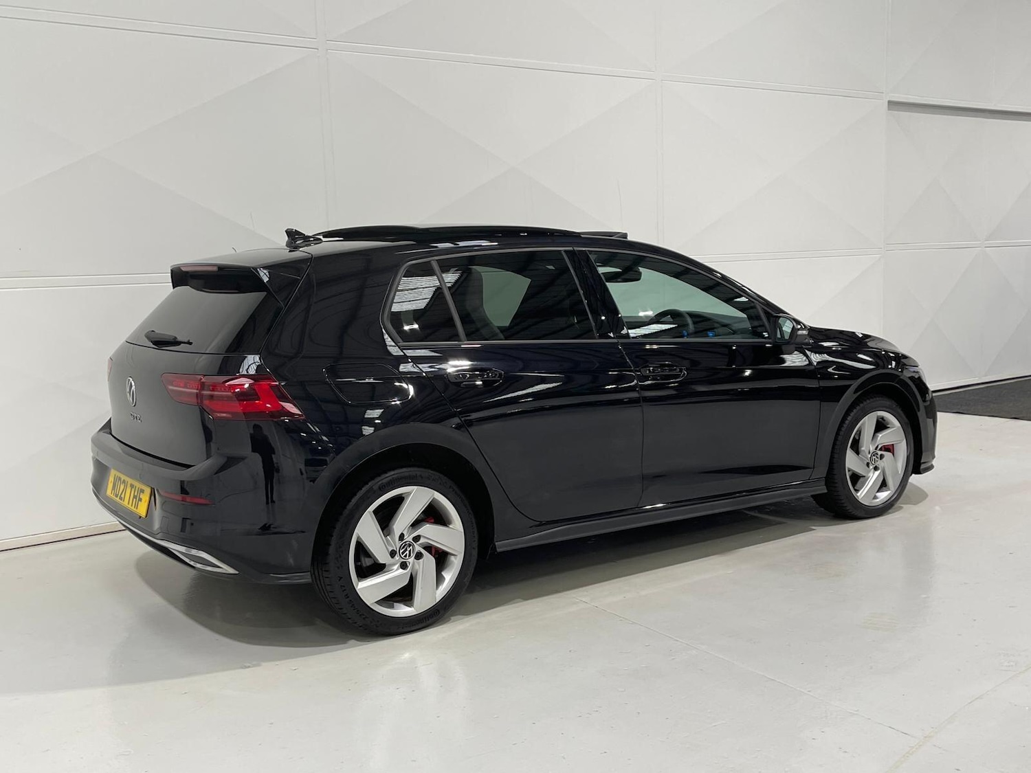 Used Volkswagen Golf 2021 for sale - 76398169: Photo 65