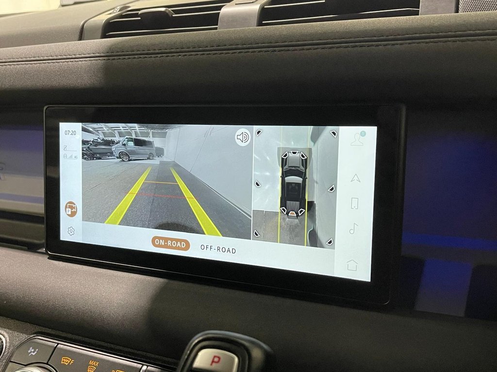 Used Land Rover Defender 110 2022 for sale - 77631532: Photo 13