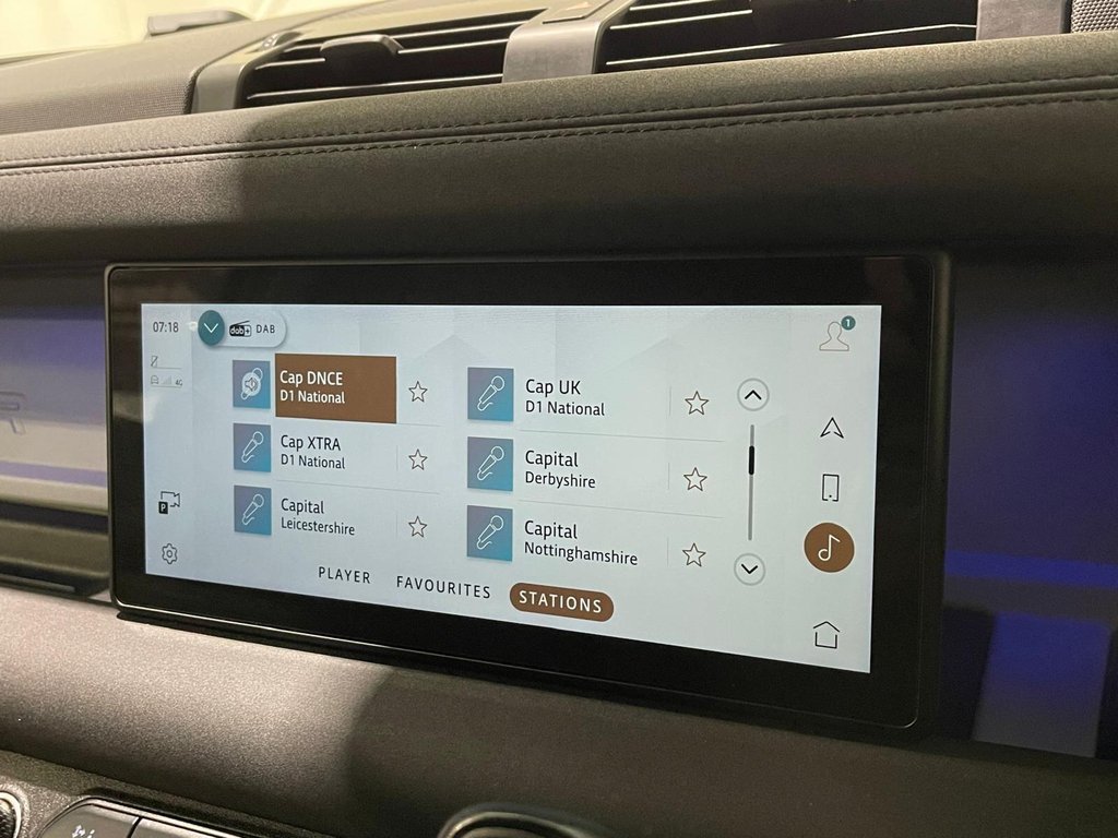 Used Land Rover Defender 110 2022 for sale - 77631532: Photo 17