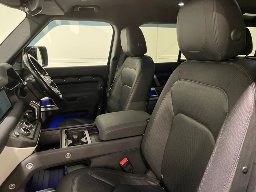 Used Land Rover Defender 110 2022 for sale - 77631532: Photo 35