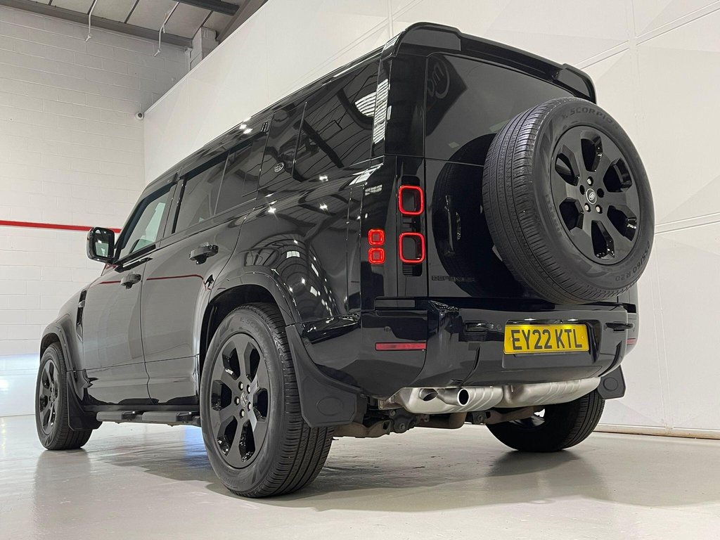 Used Land Rover Defender 110 2022 for sale - 77631532: Photo 43