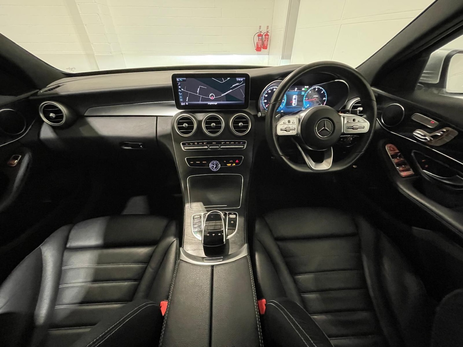 Used Mercedes-Benz C Class 2020 for sale - 76398437: Photo 28