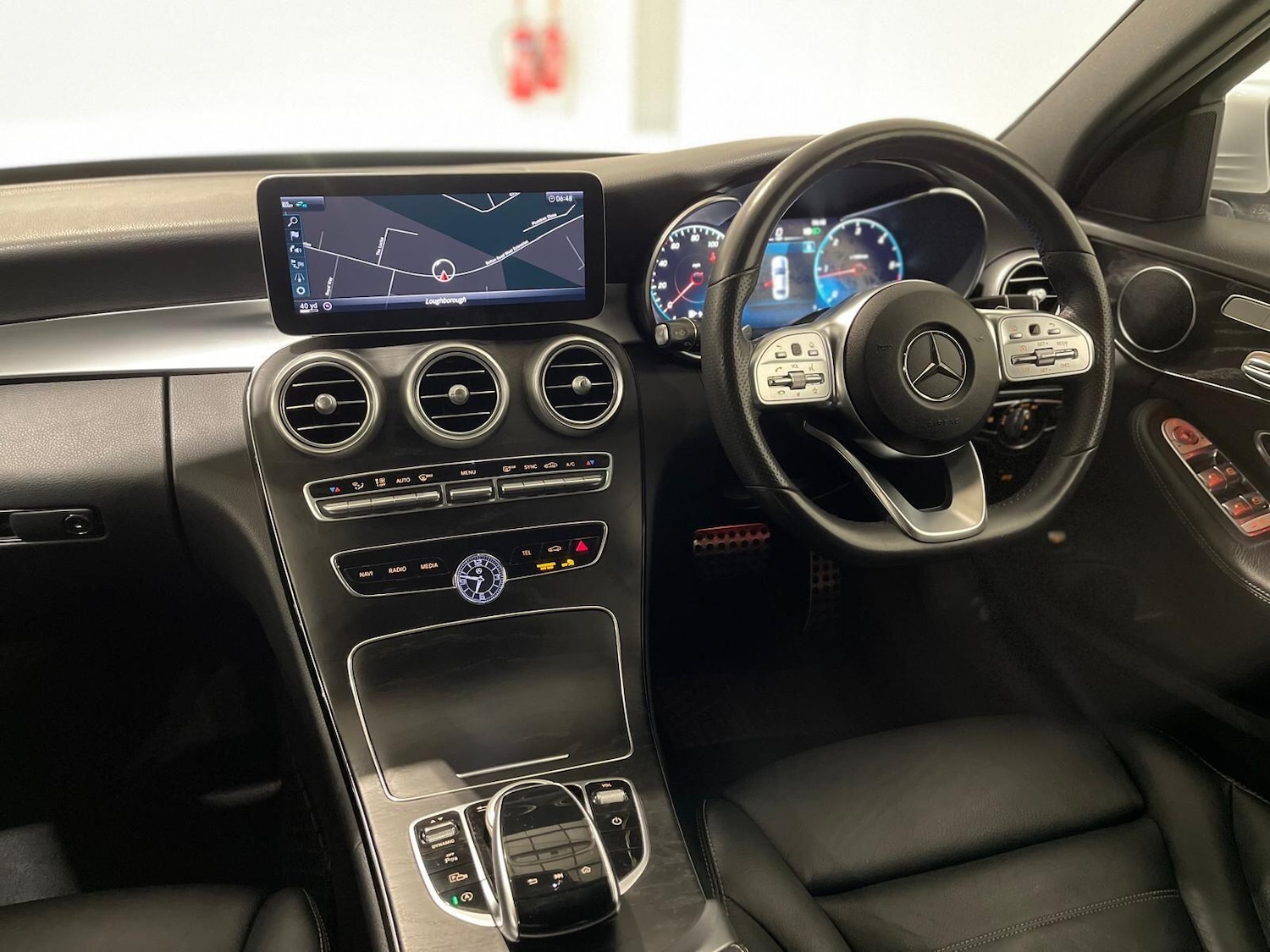 Used Mercedes-Benz C Class 2020 for sale - 76398437: Photo 31