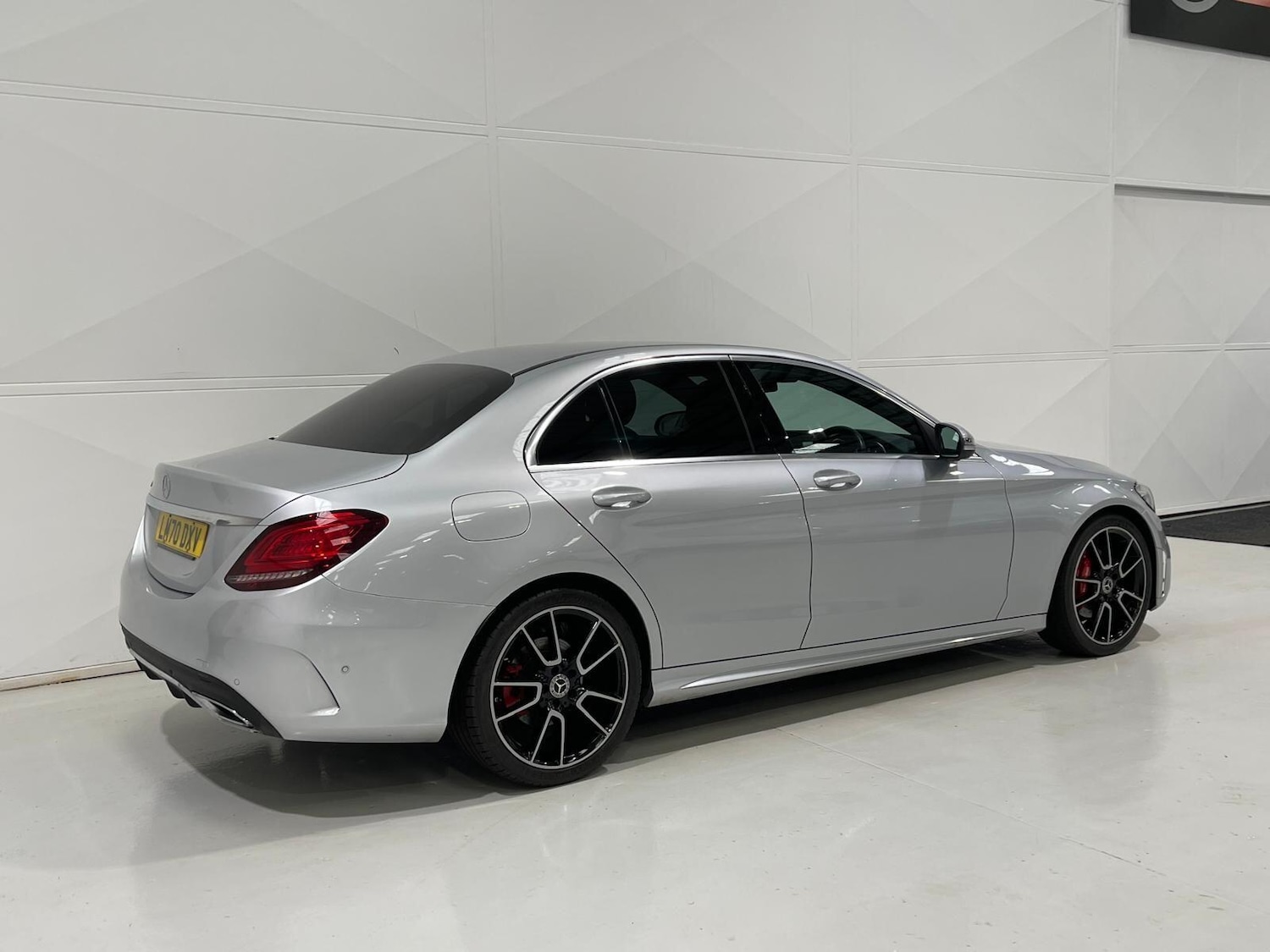 Used Mercedes-Benz C Class 2020 for sale - 76398437: Photo 63