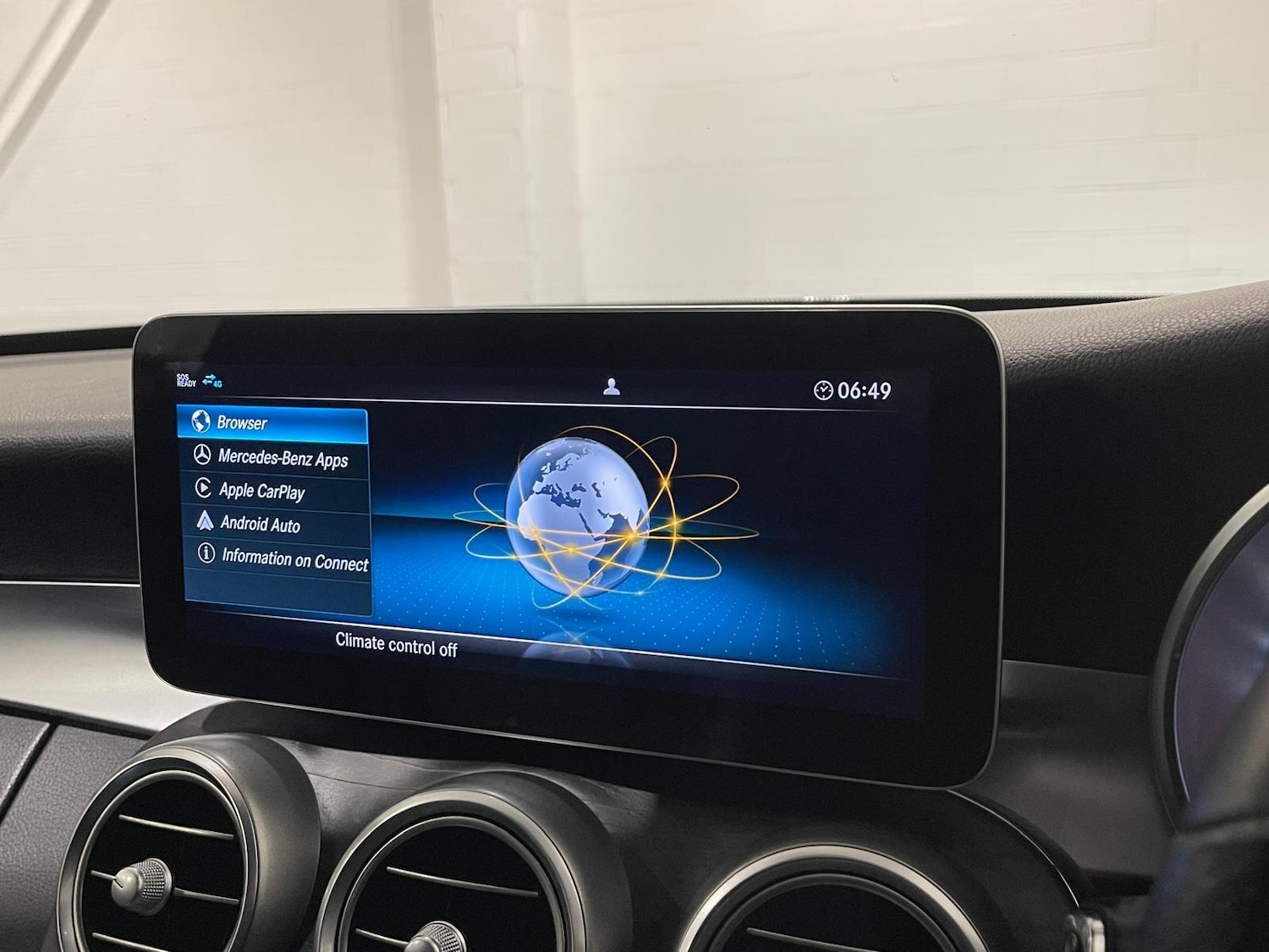 Used Mercedes-Benz C Class 2020 for sale - 76398437: Photo 78