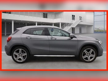Used Mercedes-Benz GLA 2017 for sale - 76482003: Photo