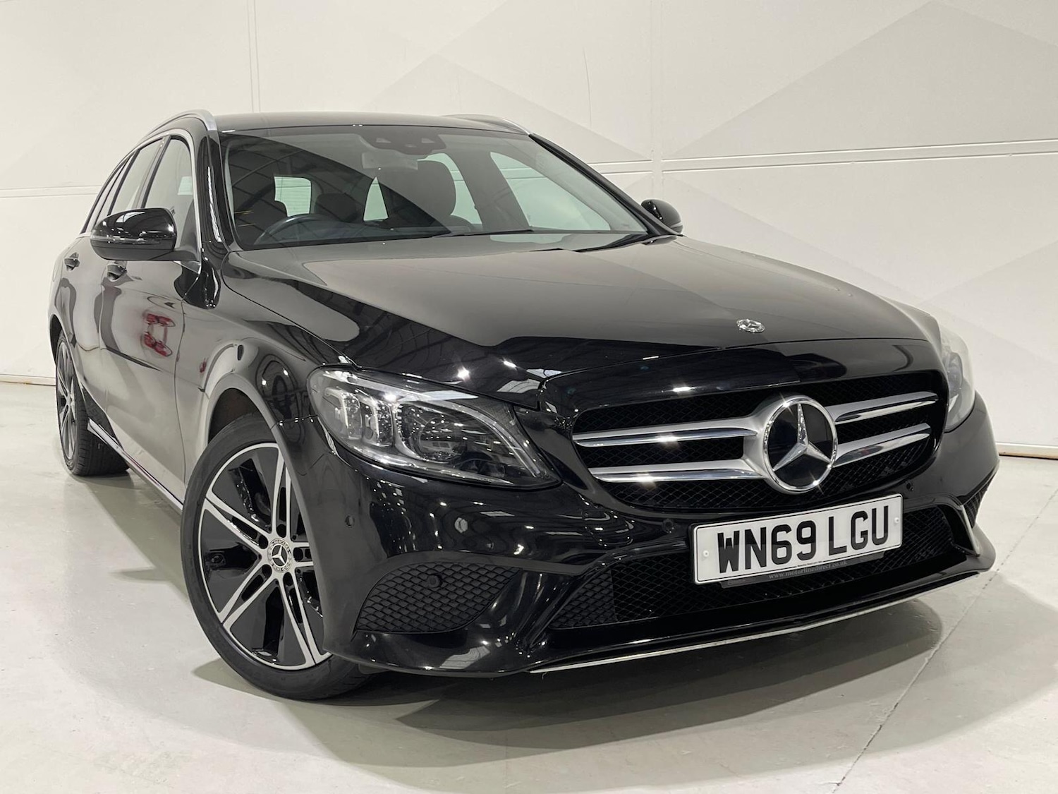 Used Mercedes-Benz C Class 2019 for sale - 76398043: Photo 69