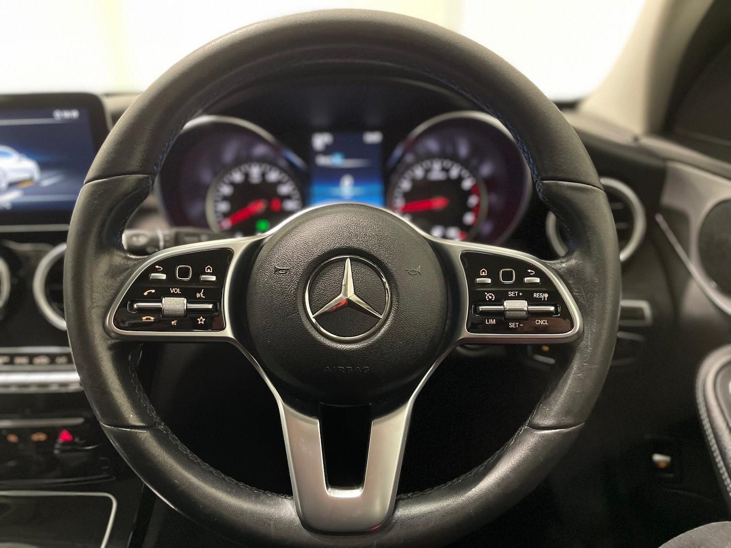 Used Mercedes-Benz C Class 2019 for sale - 76398043: Photo 71