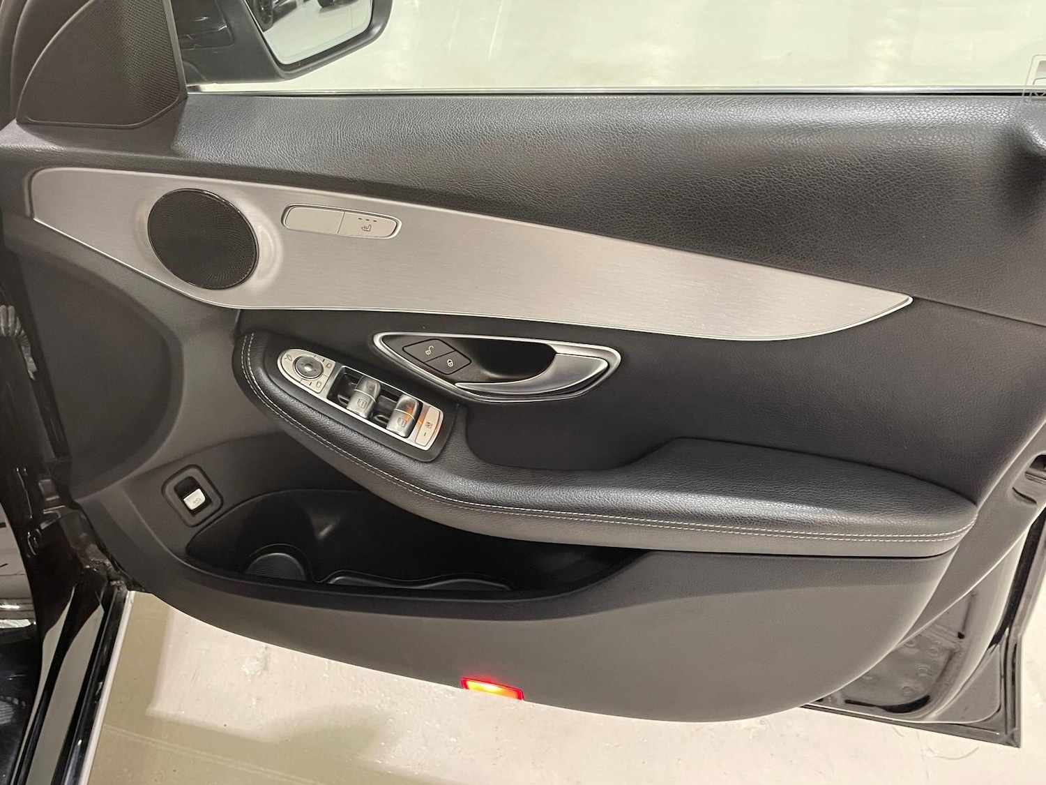 Used Mercedes-Benz C Class 2019 for sale - 76398043: Photo 84