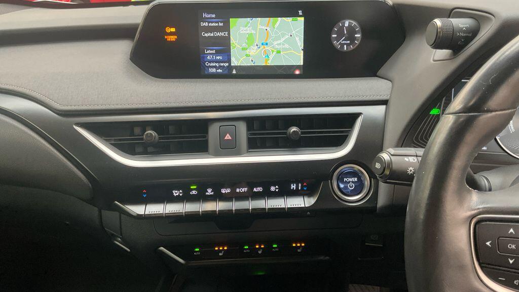 Used Lexus UX 2019 for sale - 76423237: Photo 7