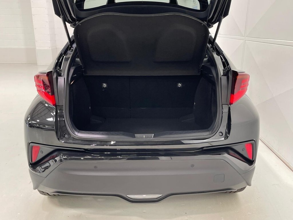 Used Toyota C-HR 2021 for sale - 76481505: Photo 50