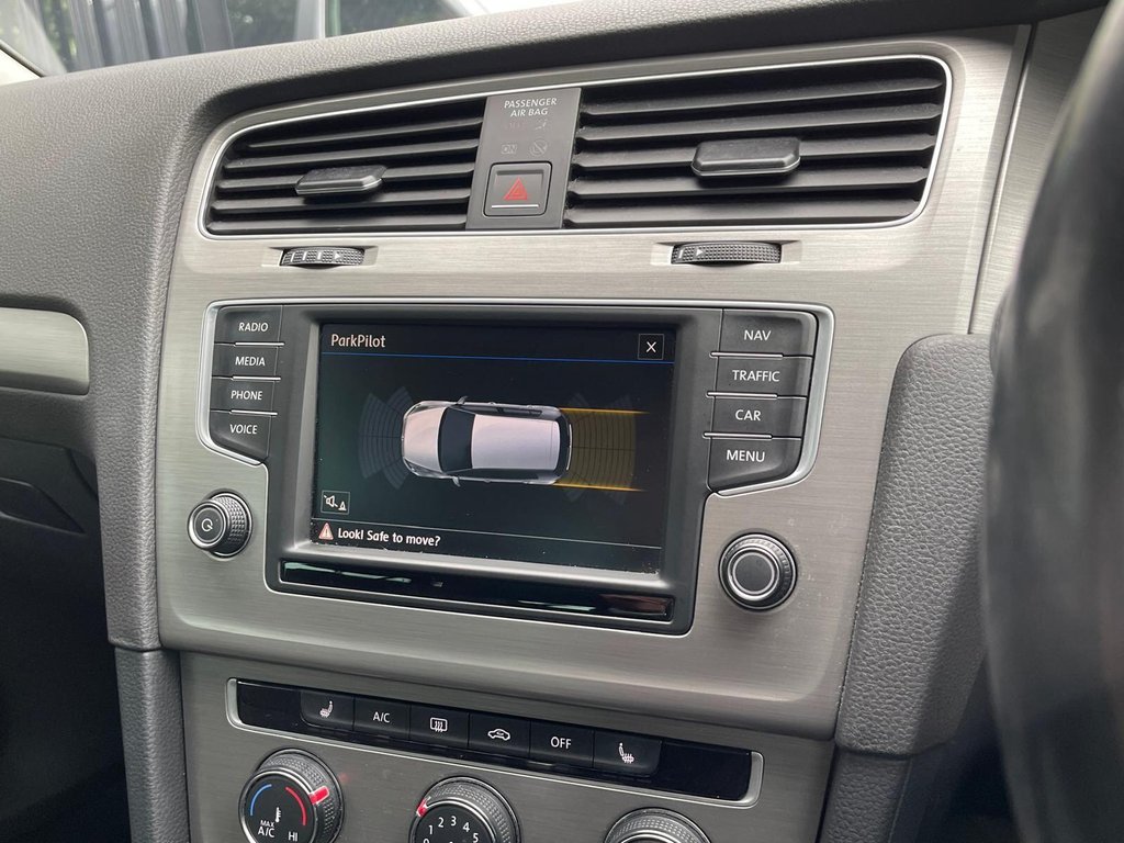 Used Volkswagen Golf 2016 for sale - 78043978: Photo 10