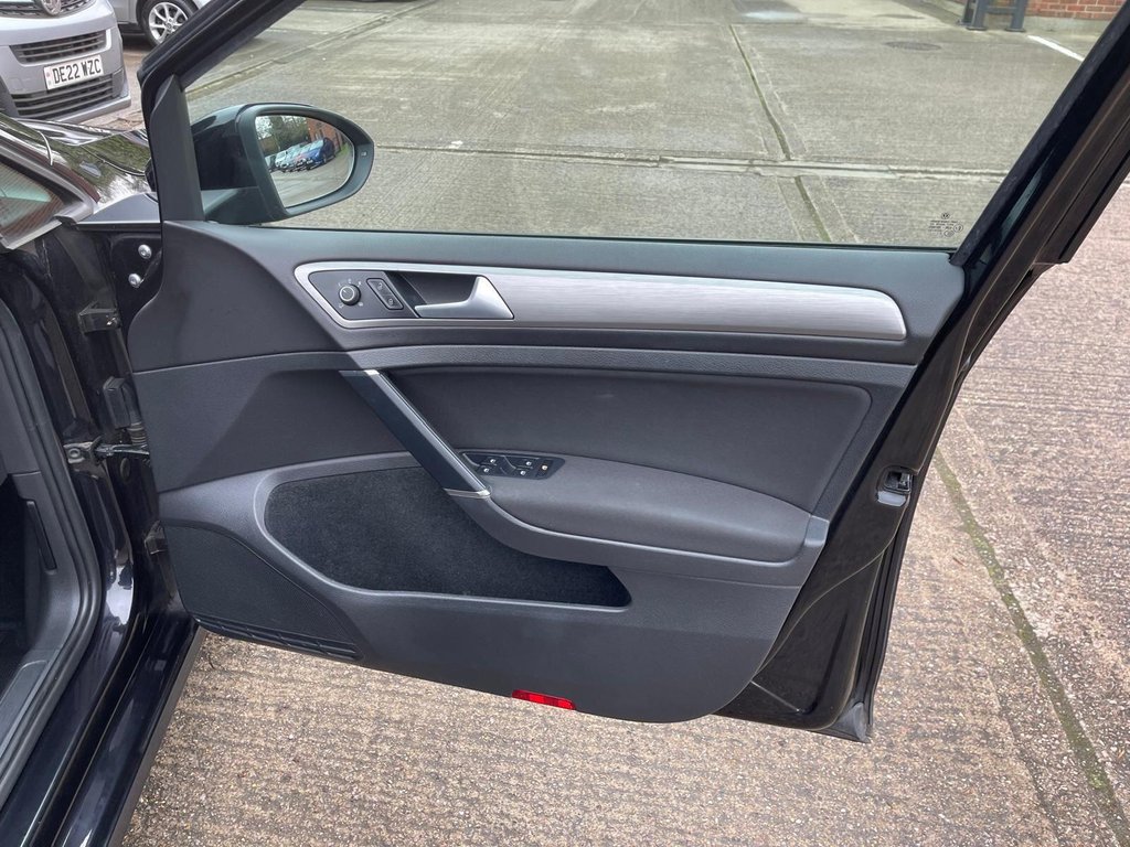 Used Volkswagen Golf 2016 for sale - 78043978: Photo 15