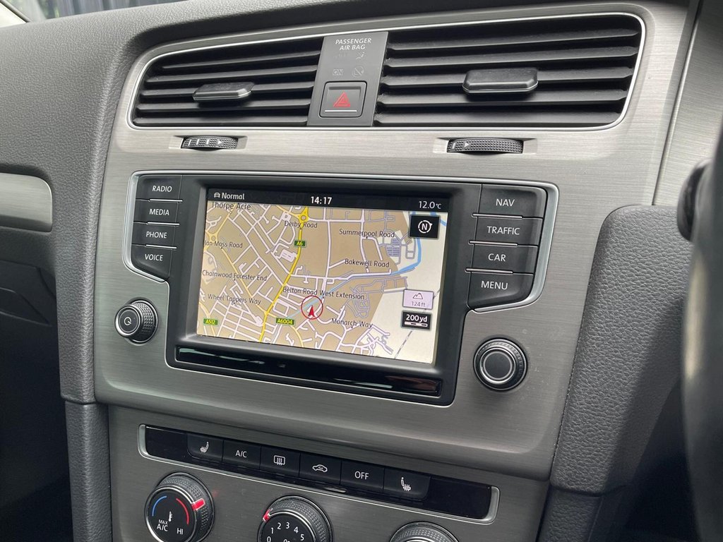 Used Volkswagen Golf 2016 for sale - 78043978: Photo 9