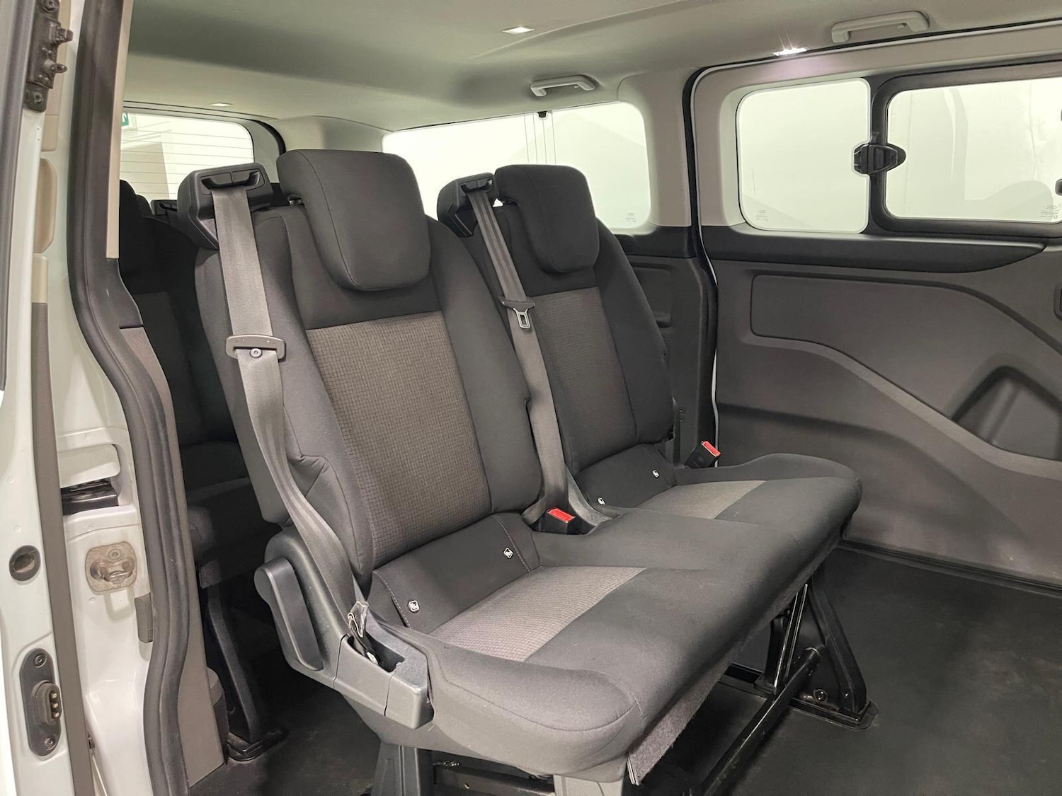 Used Ford Tourneo Custom 2020 for sale - 76398870: Photo 30