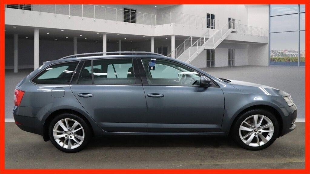 Used Skoda Octavia 2019 for sale - 76496160: Photo 2