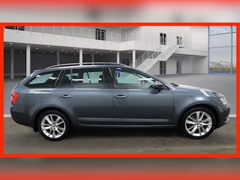 Used Skoda Octavia 2019 for sale - 76496160: Photo