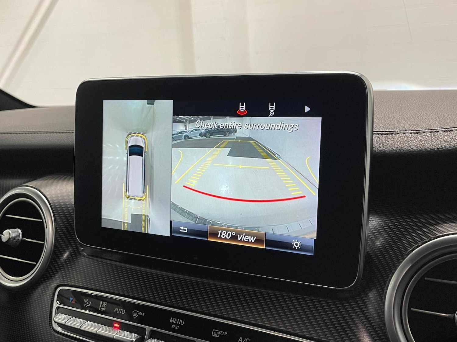 Used Mercedes-Benz V-Class 2019 for sale - 76398298: Photo 14