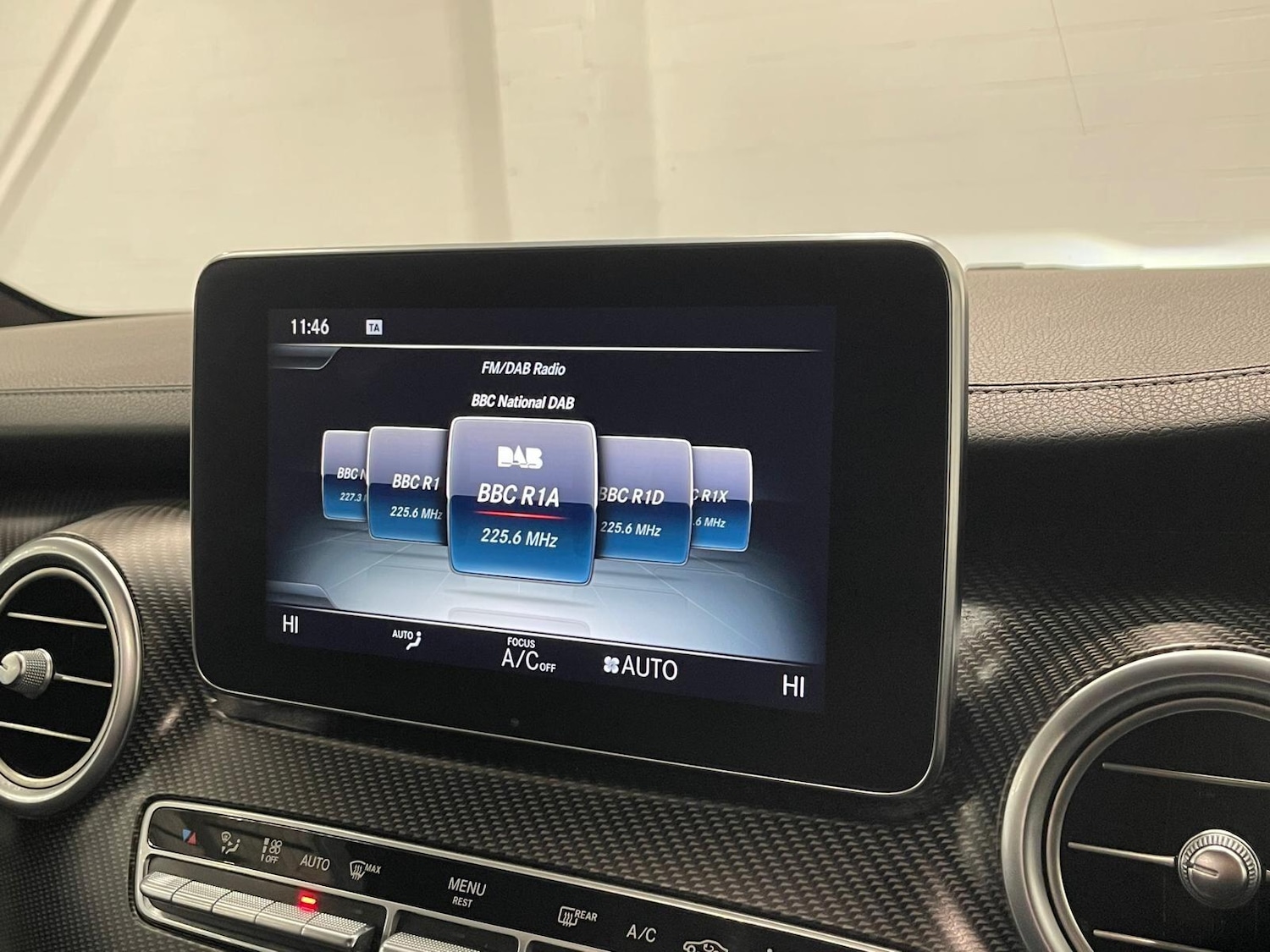 Used Mercedes-Benz V-Class 2019 for sale - 76398298: Photo 17