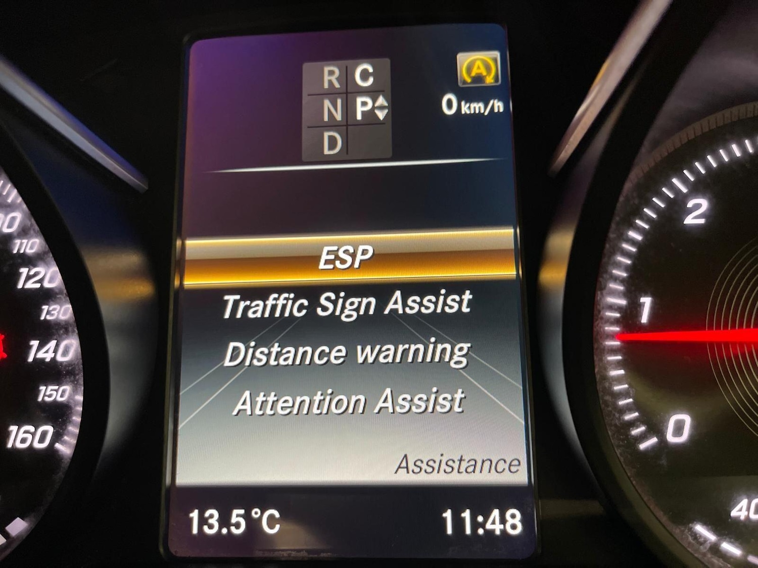 Used Mercedes-Benz V-Class 2019 for sale - 76398298: Photo 25