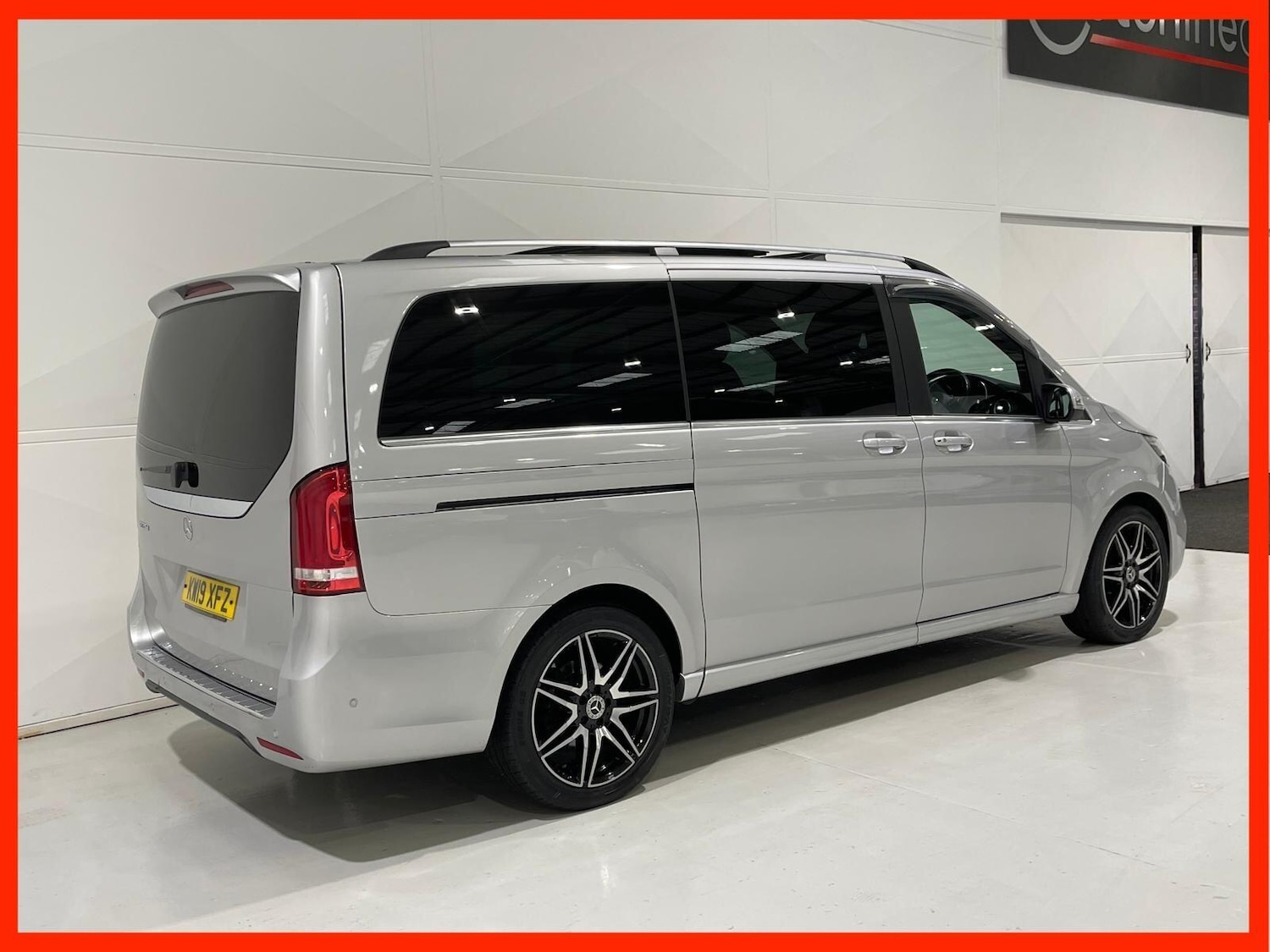 Used Mercedes-Benz V-Class 2019 for sale - 76398298: Photo 4