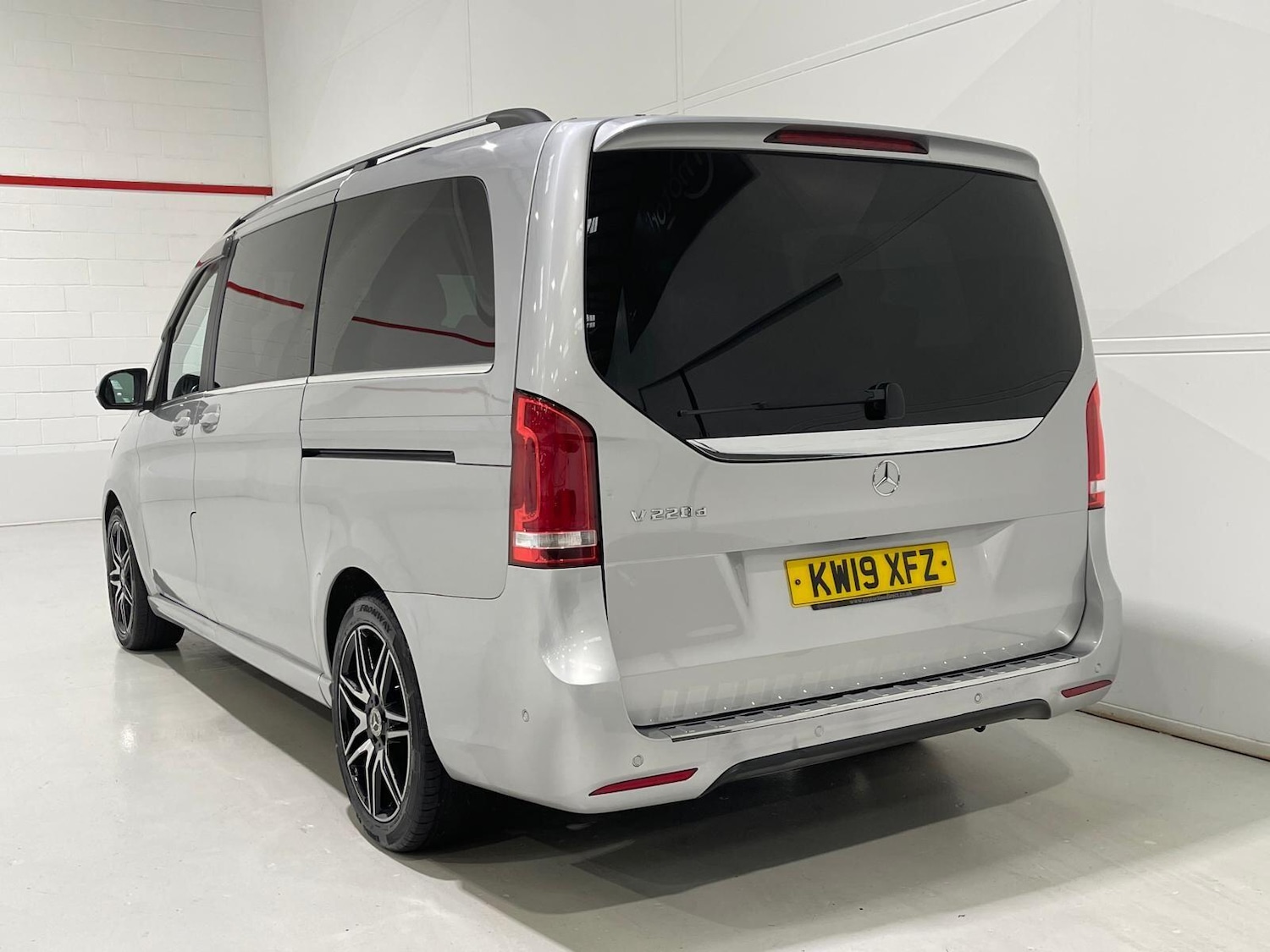 Used Mercedes-Benz V-Class 2019 for sale - 76398298: Photo 43