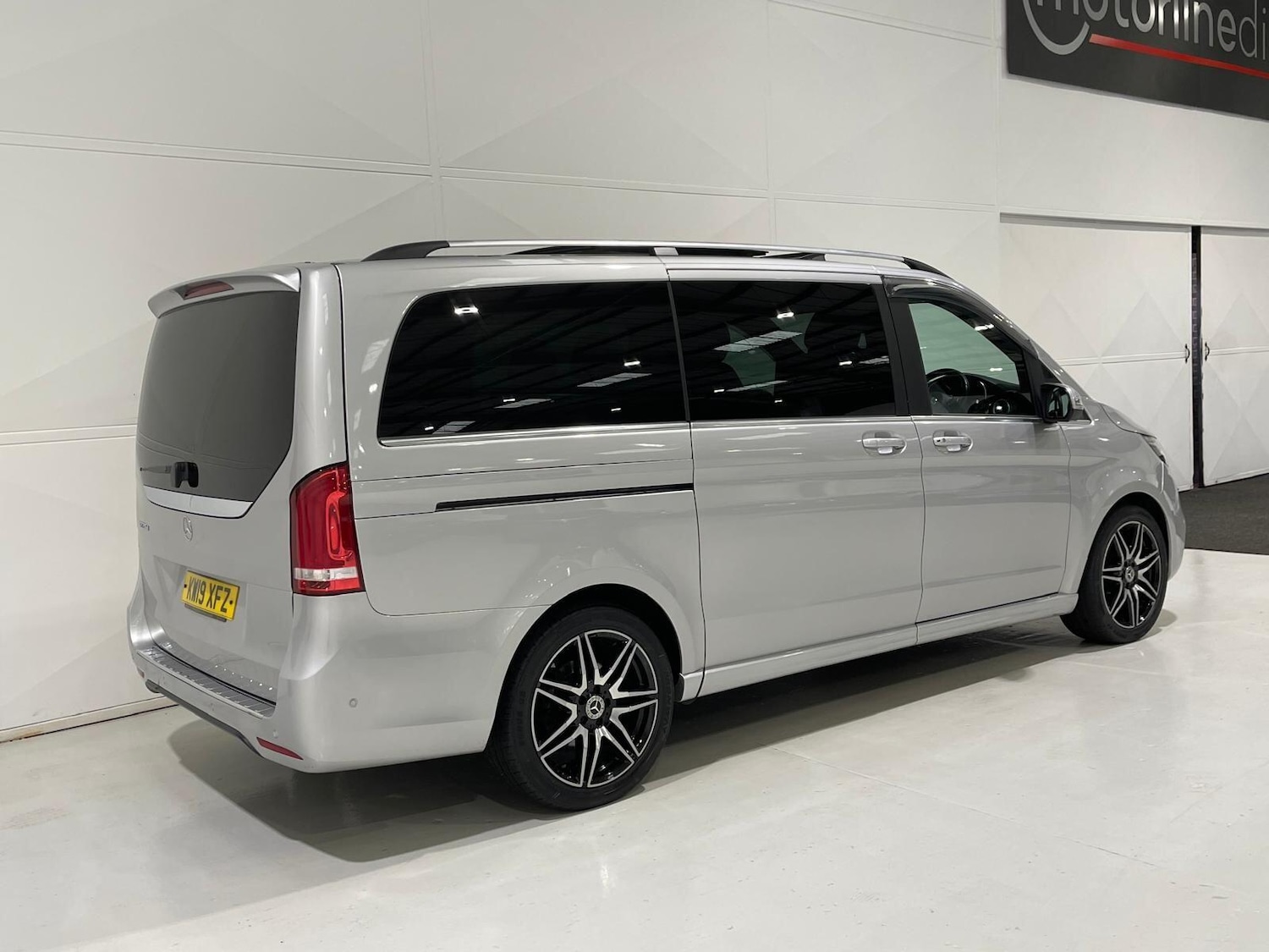 Used Mercedes-Benz V-Class 2019 for sale - 76398298: Photo 63