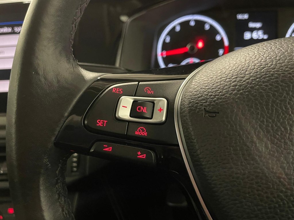 Used Volkswagen Polo 2018 for sale - 76797842: Photo 18