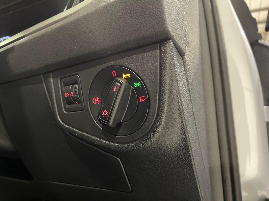 Used Volkswagen Polo 2018 for sale - 76797842: Photo 19