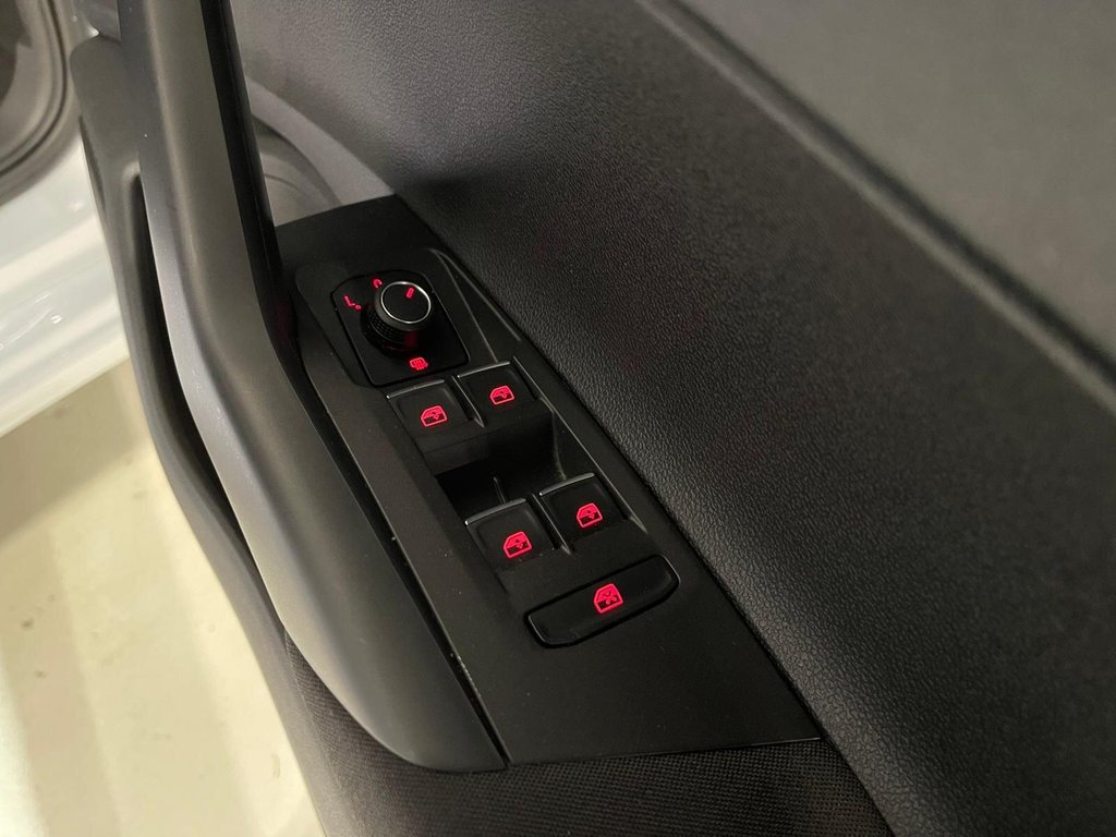 Used Volkswagen Polo 2018 for sale - 76797842: Photo 21