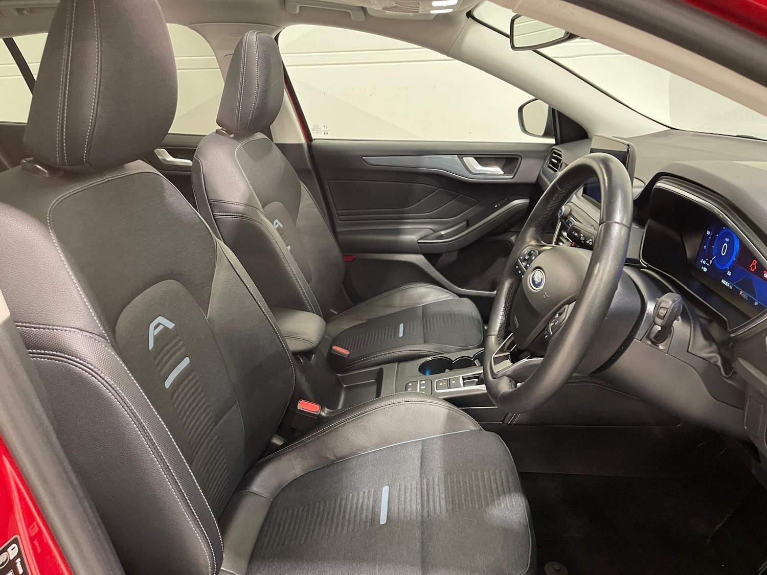 Used Ford Focus 2021 for sale - 76398713: Photo 31