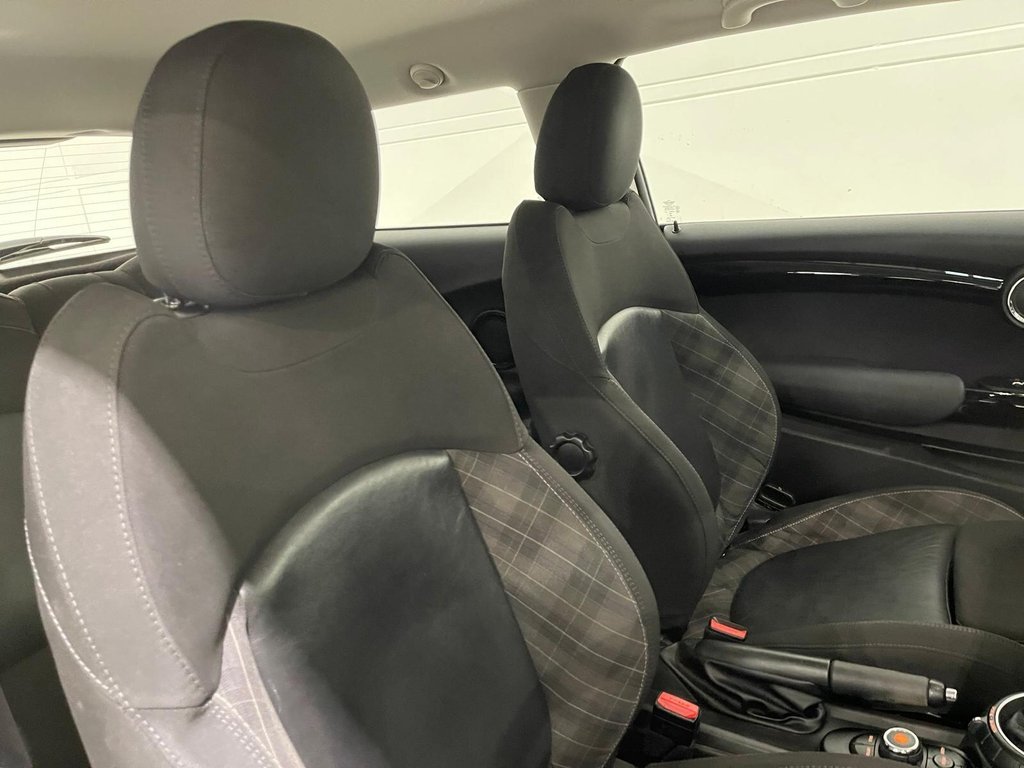 Used MINI Hatch 2017 for sale - 76900568: Photo 23
