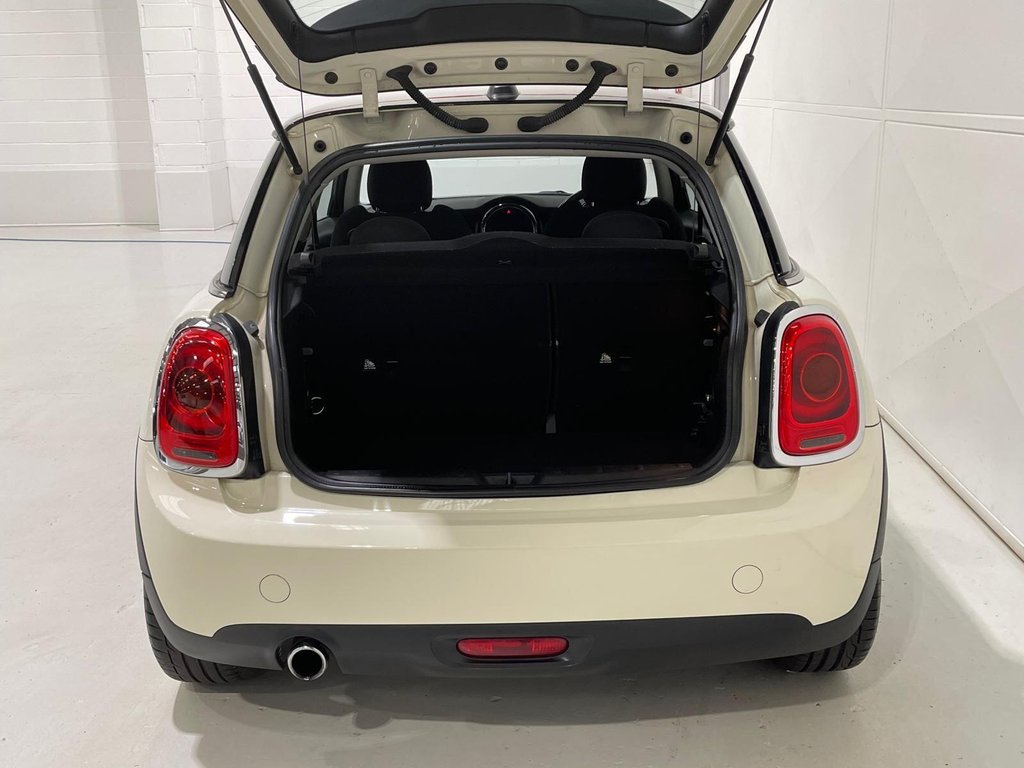 Used MINI Hatch 2017 for sale - 76900568: Photo 42