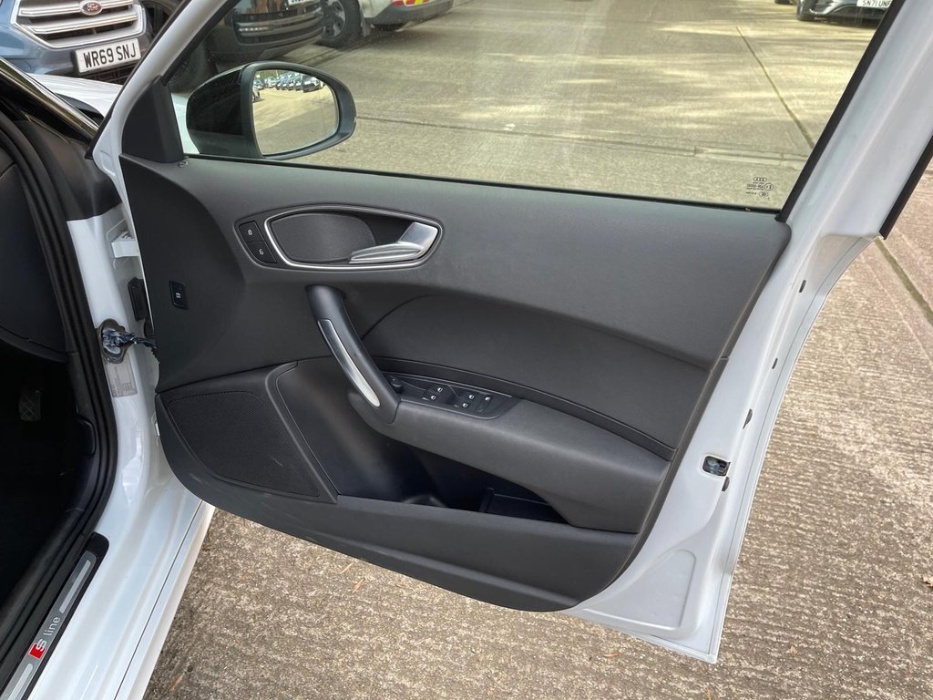 Used Audi A1 2014 for sale - 77880314: Photo 14