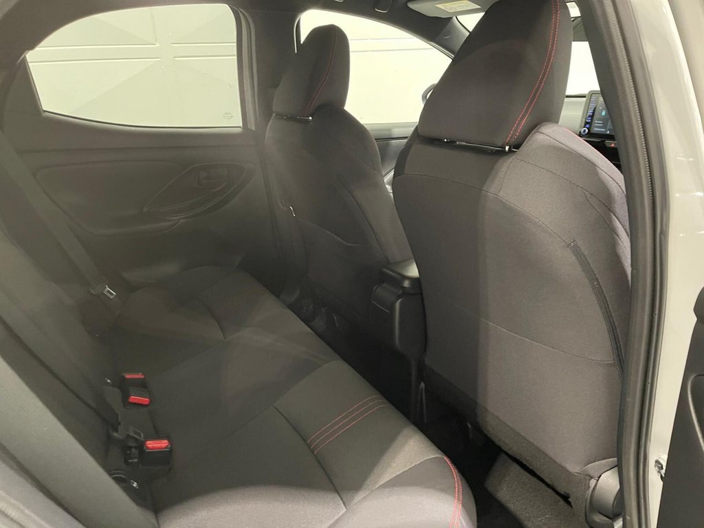 Used Toyota Yaris 2023 for sale - 76655439: Photo 30