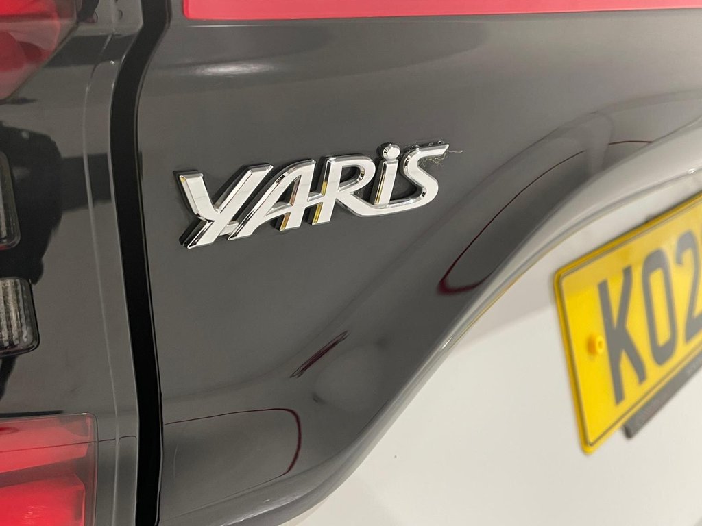 Used Toyota Yaris 2023 for sale - 76655439: Photo 42