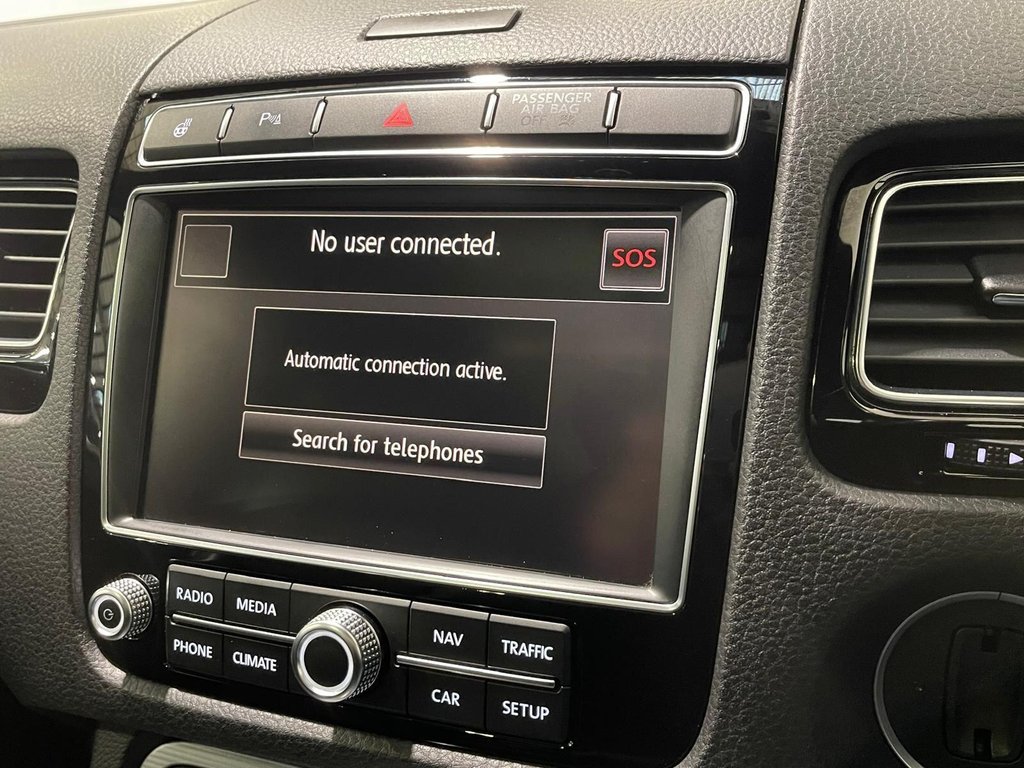 Used Volkswagen Touareg 2016 for sale - 76923137: Photo 17