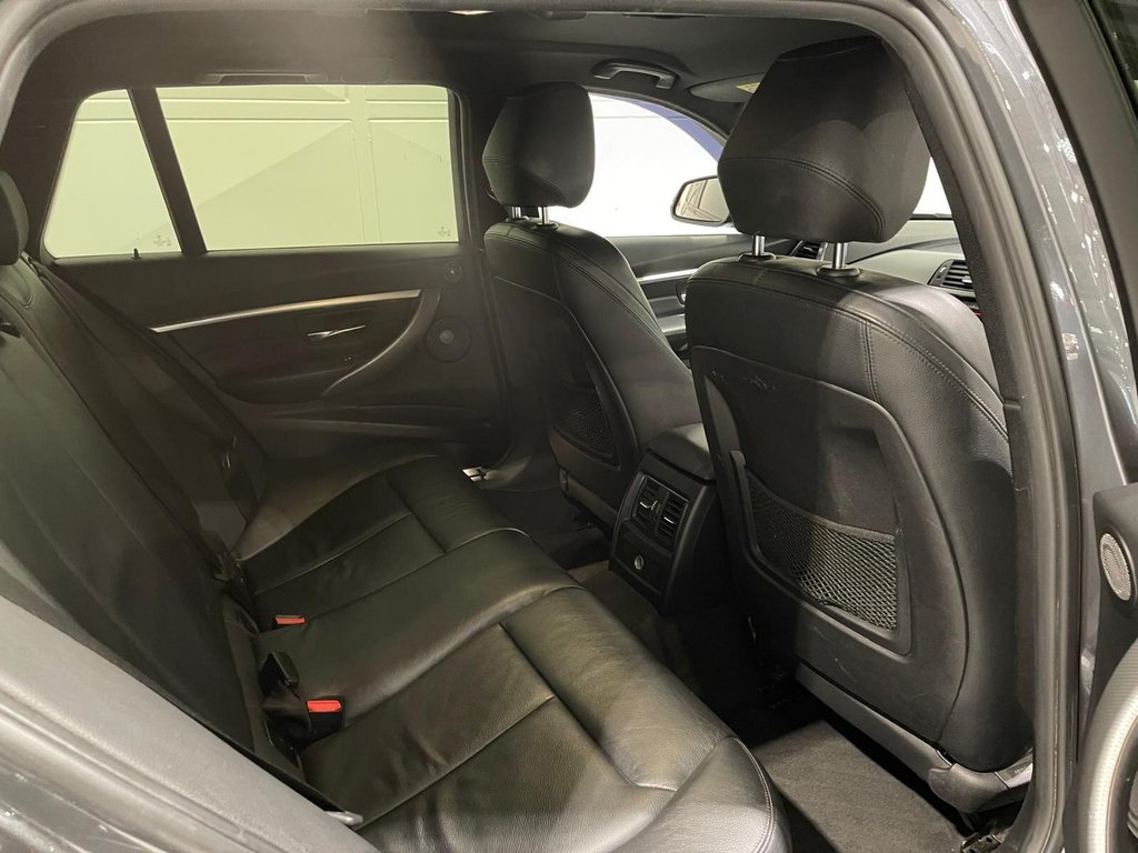 Used BMW 3 Series 2019 for sale - 76923537: Photo 23