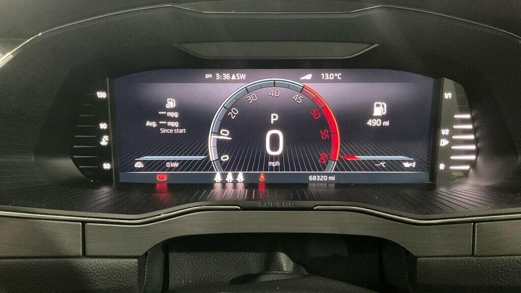 Used Skoda Superb 2022 for sale - 76496815: Photo 8