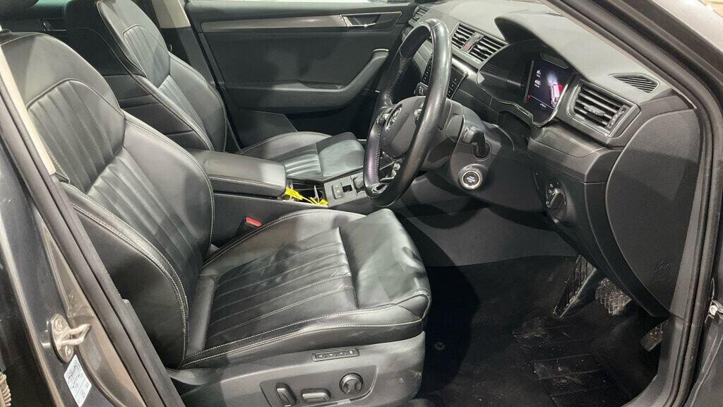 Used Skoda Superb 2022 for sale - 76496815: Photo 9