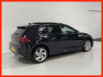 Used Volkswagen Golf 2021 for sale - 76496114: Photo