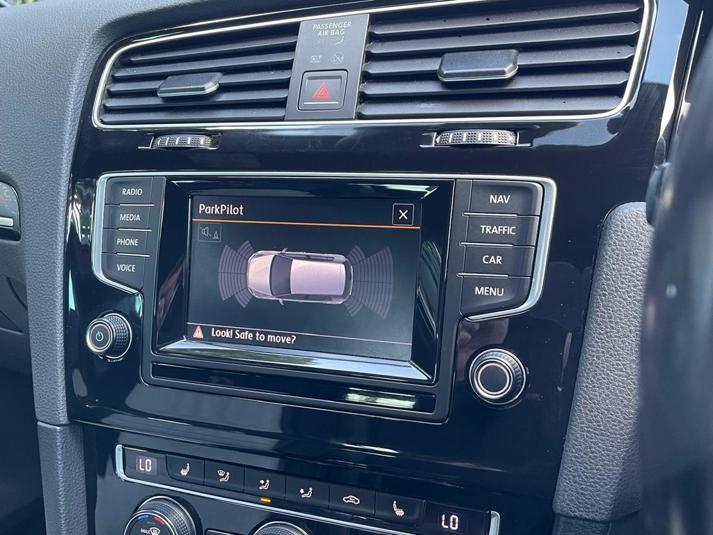 Used Volkswagen Golf 2015 for sale - 78124675: Photo 10