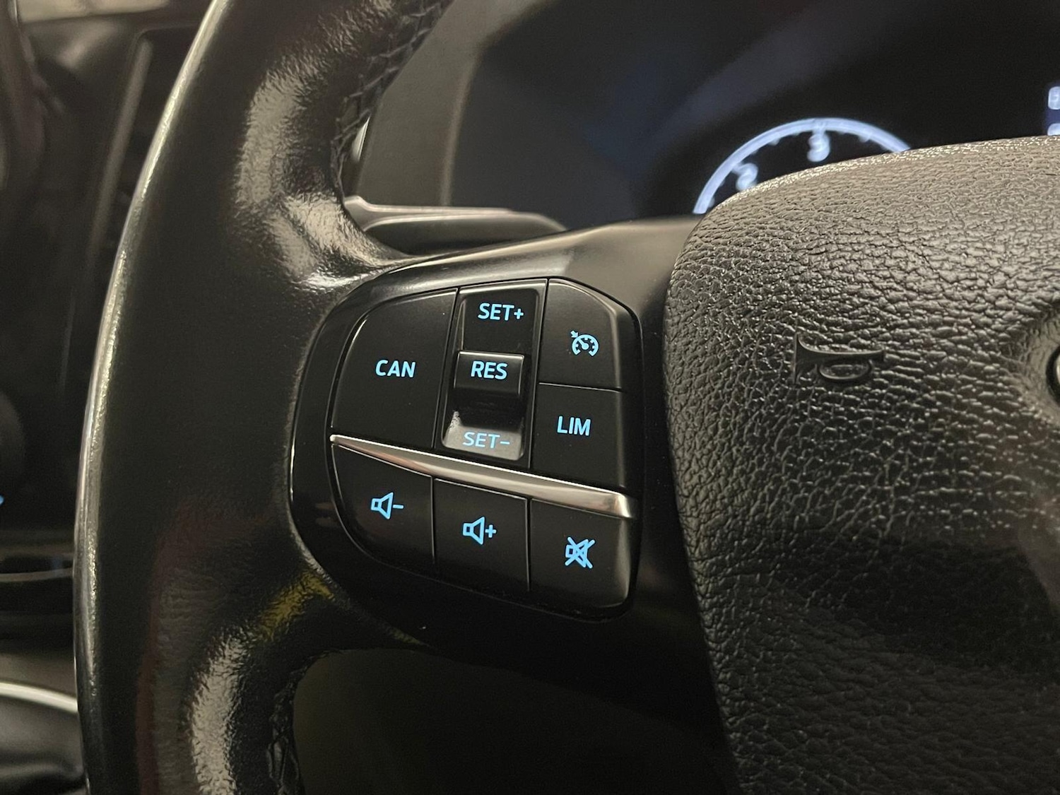 Used Ford Tourneo Custom 2018 for sale - 76398018: Photo 20