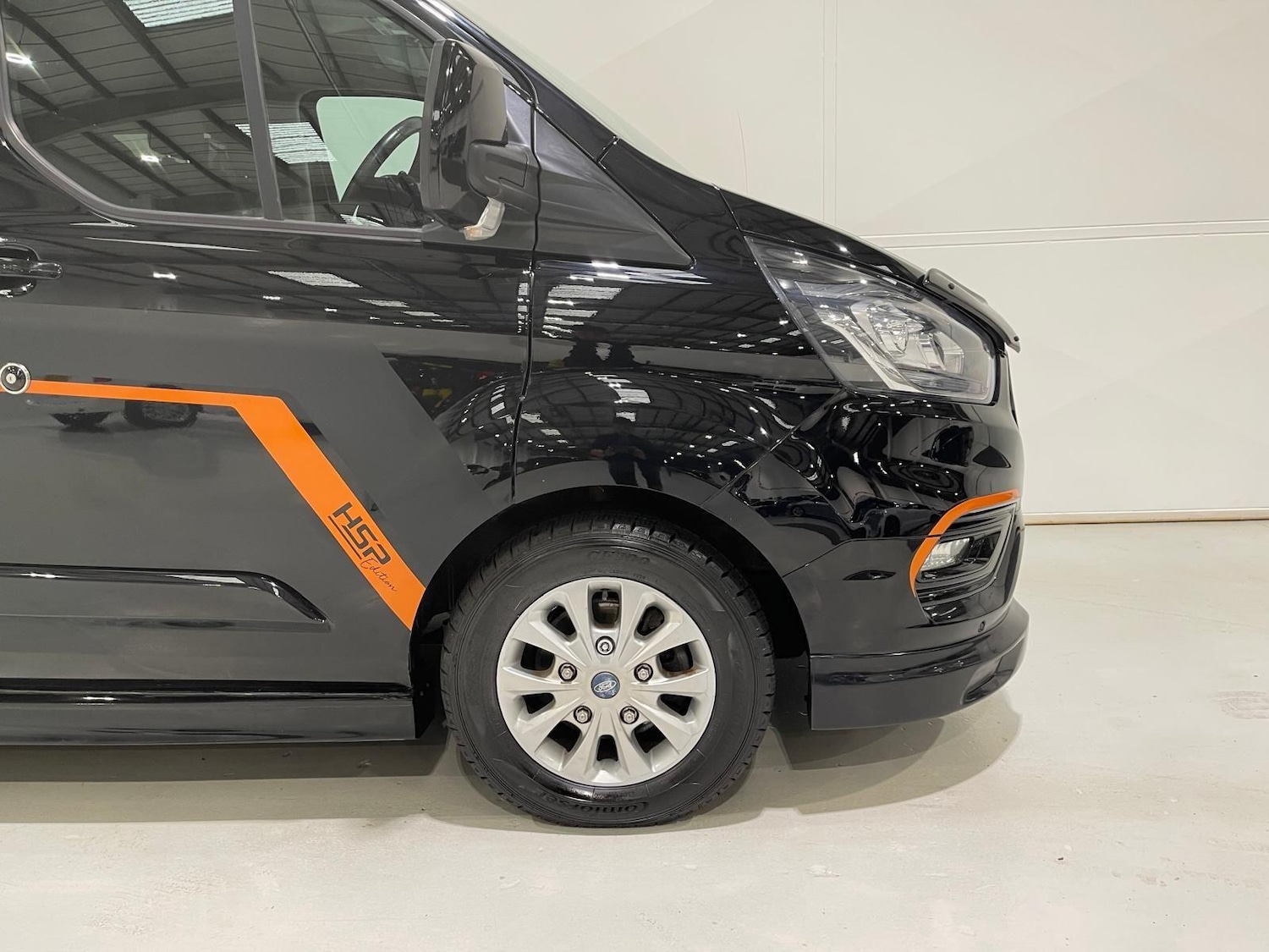 Used Ford Tourneo Custom 2018 for sale - 76398018: Photo 41
