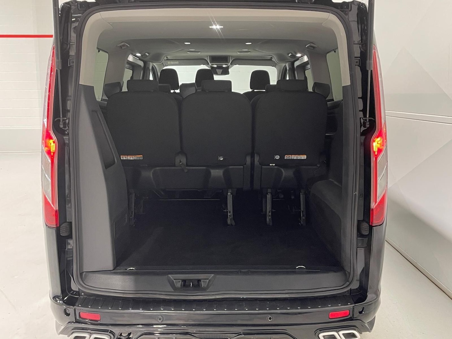 Used Ford Tourneo Custom 2018 for sale - 76398018: Photo 47