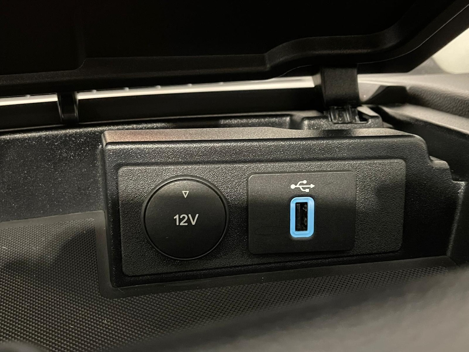 Used Ford Tourneo Custom 2018 for sale - 76398018: Photo 74