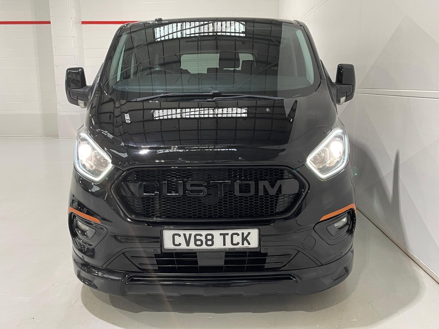 Used Ford Tourneo Custom 2018 for sale - 76398018: Photo 9