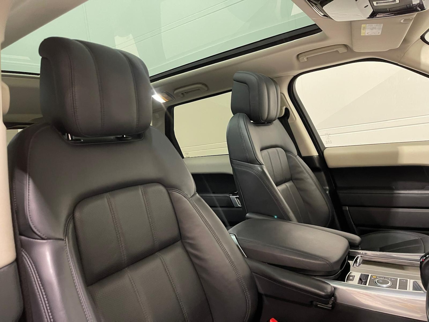 Used Land Rover Range Rover Sport 2021 for sale - 76398796: Photo 32